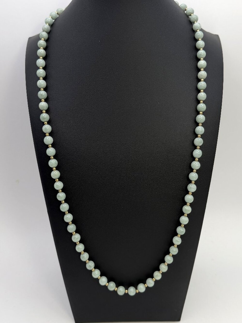Vintage Green Natural Stone Bead Necklace 30” Polished Opera Length 60g